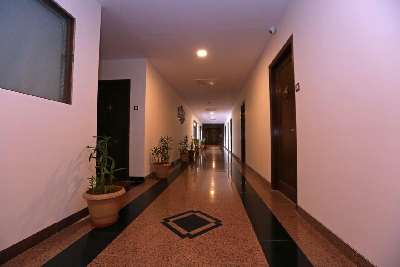 Hotel Shantidoot, Dadar Mālād 外观 照片