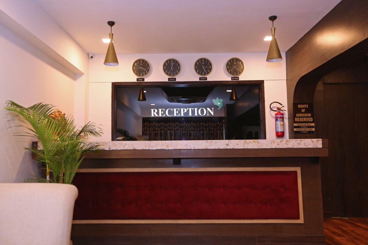 Hotel Shantidoot, Dadar Mālād 外观 照片