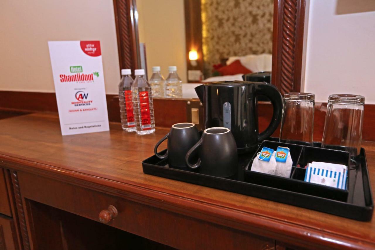 Hotel Shantidoot, Dadar Mālād 外观 照片